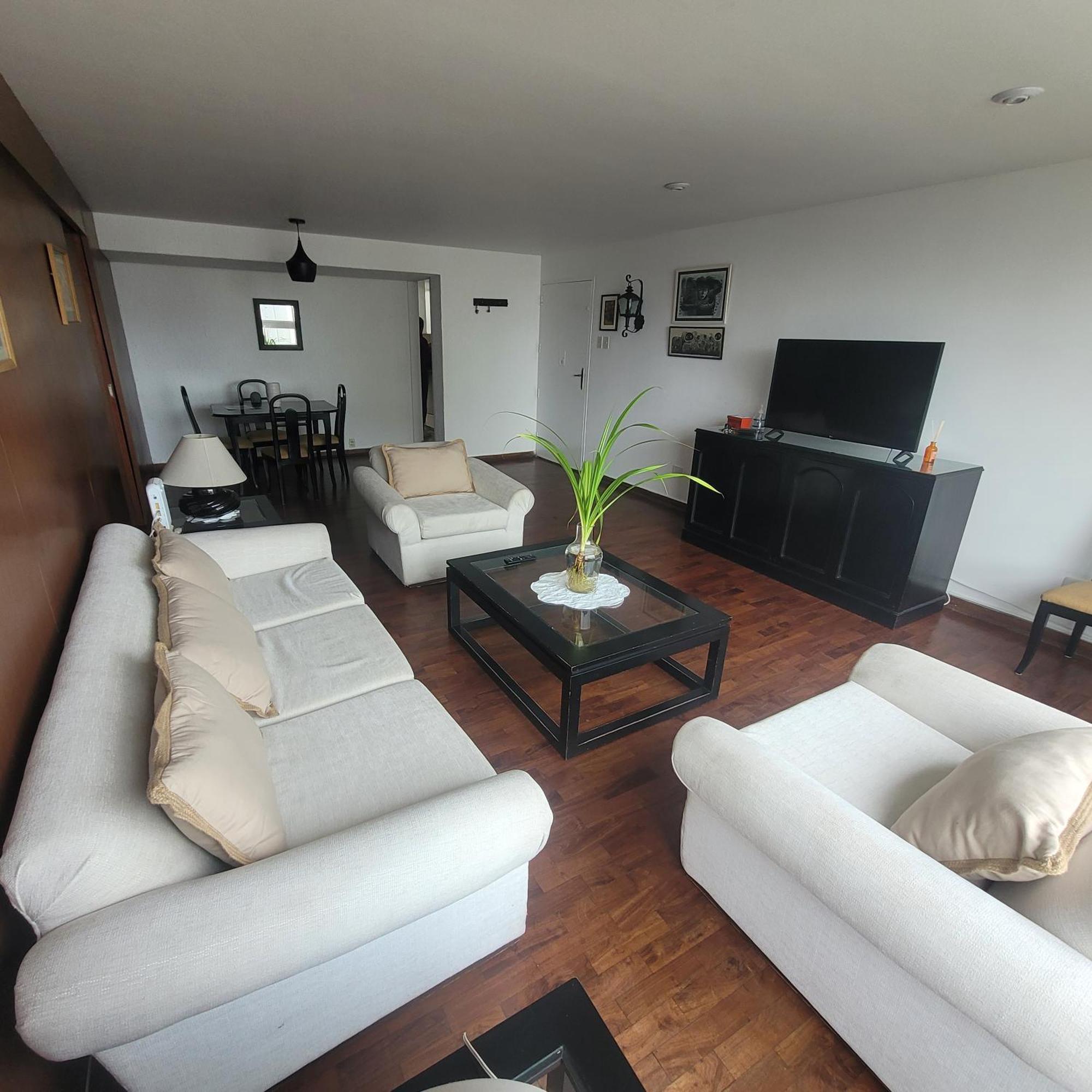 The Guest House 1 At The Booming Center Of Miraflores, Lima - Peru Exterior foto