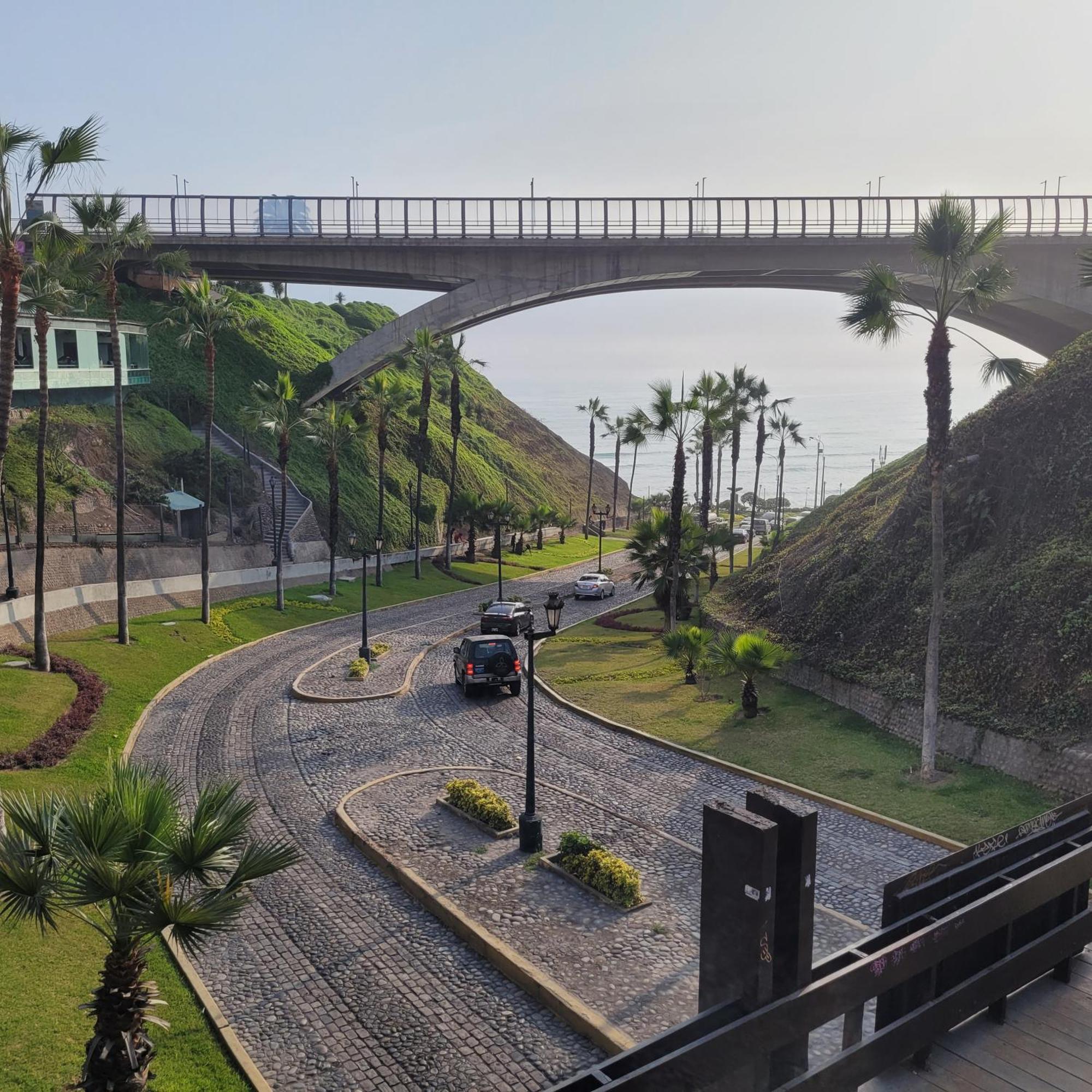 The Guest House 1 At The Booming Center Of Miraflores, Lima - Peru Exterior foto